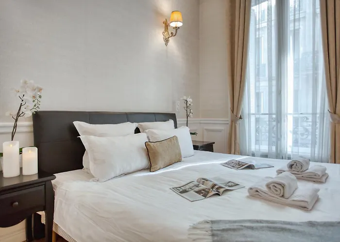 Luxueux 200m2 5ch Champs Elysees A 1min Perle Rare
