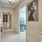 Luxueux 200m2 5ch Champs Elysees A 1min Perle Rare * Parijs