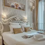 Appartement Luxueux 200m2 5ch Champs Elysees A 1min Perle Rare Parijs