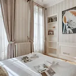 Appartement Luxueux 200m2 5ch Champs Elysees A 1min Perle Rare *