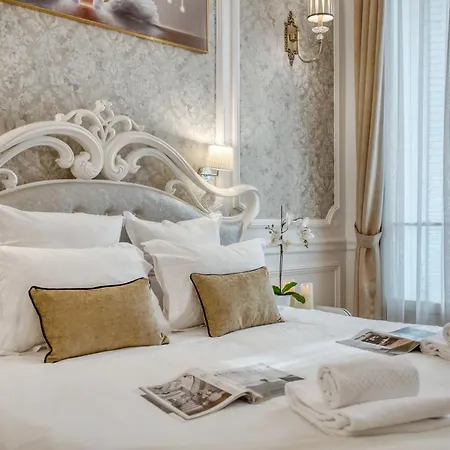 Luxueux 200m2 5ch Champs Elysées à 1min Perle Rare Paris